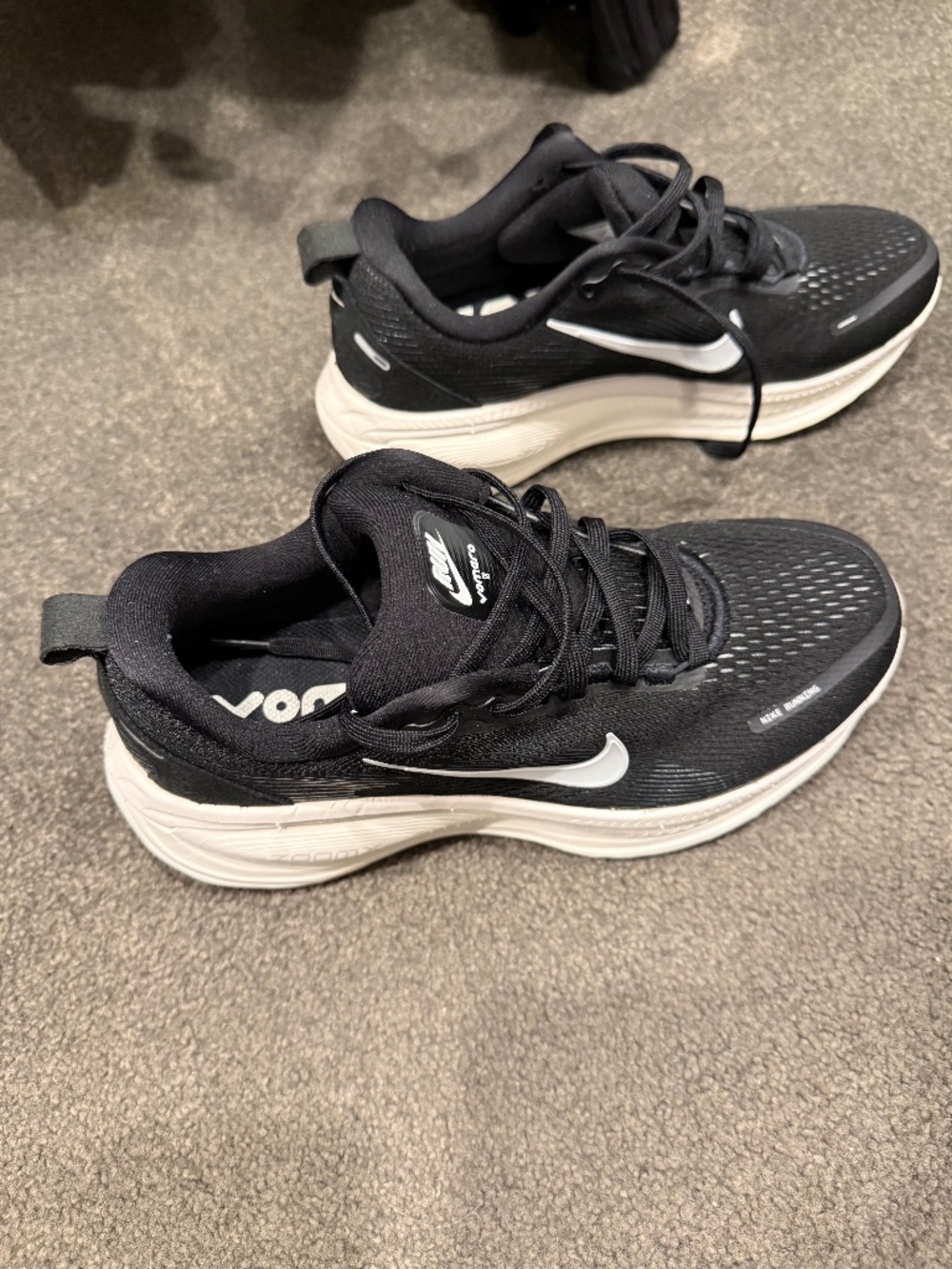 Nike Vomero Running Shoes